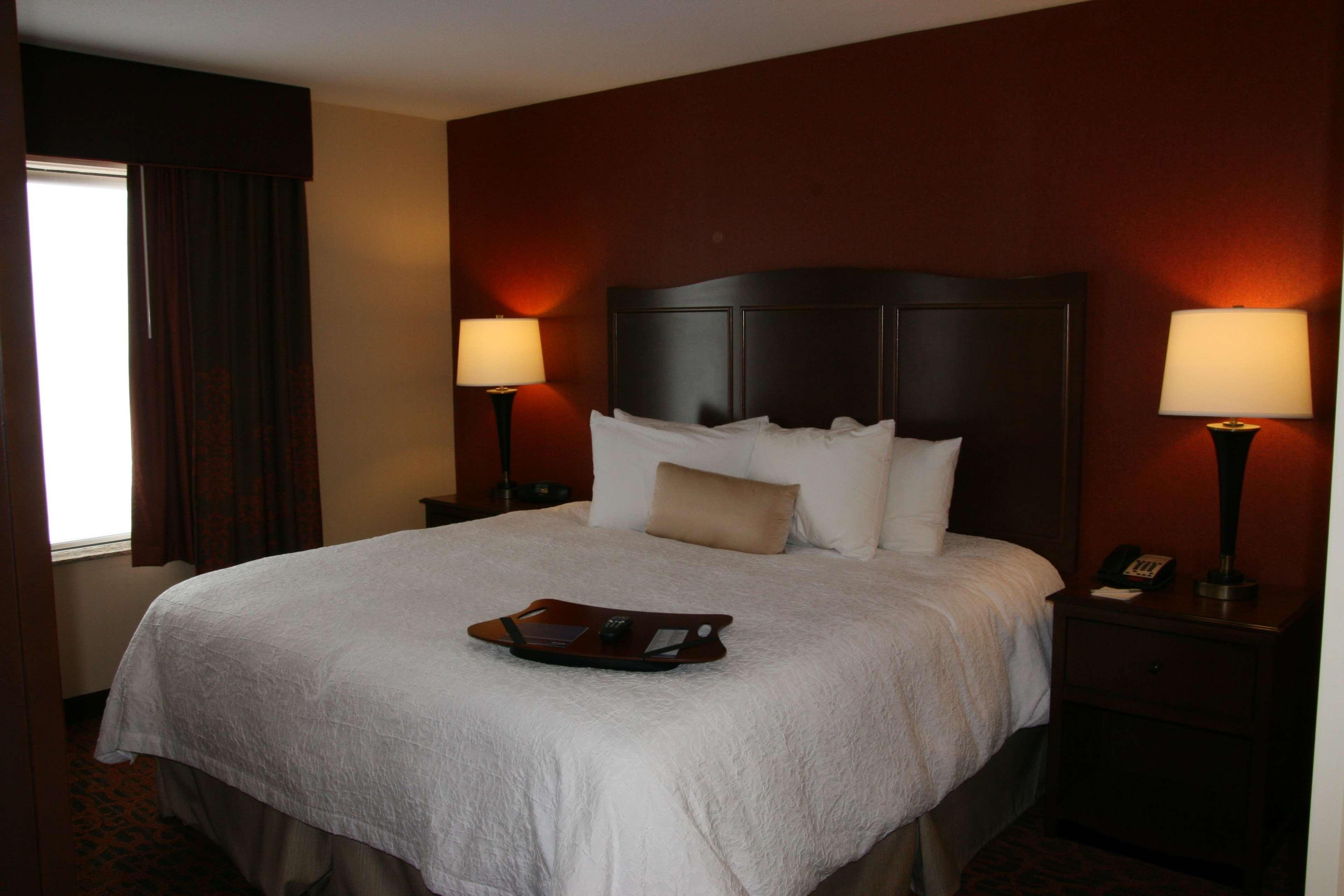 Hampton Inn And Suites Peru Oda fotoğraf