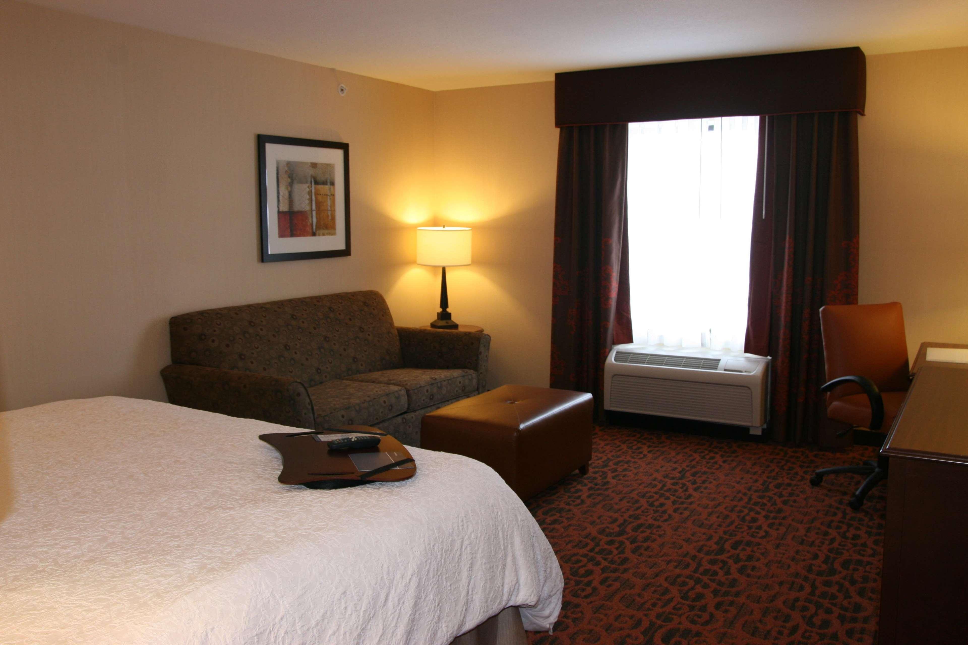 Hampton Inn And Suites Peru Oda fotoğraf