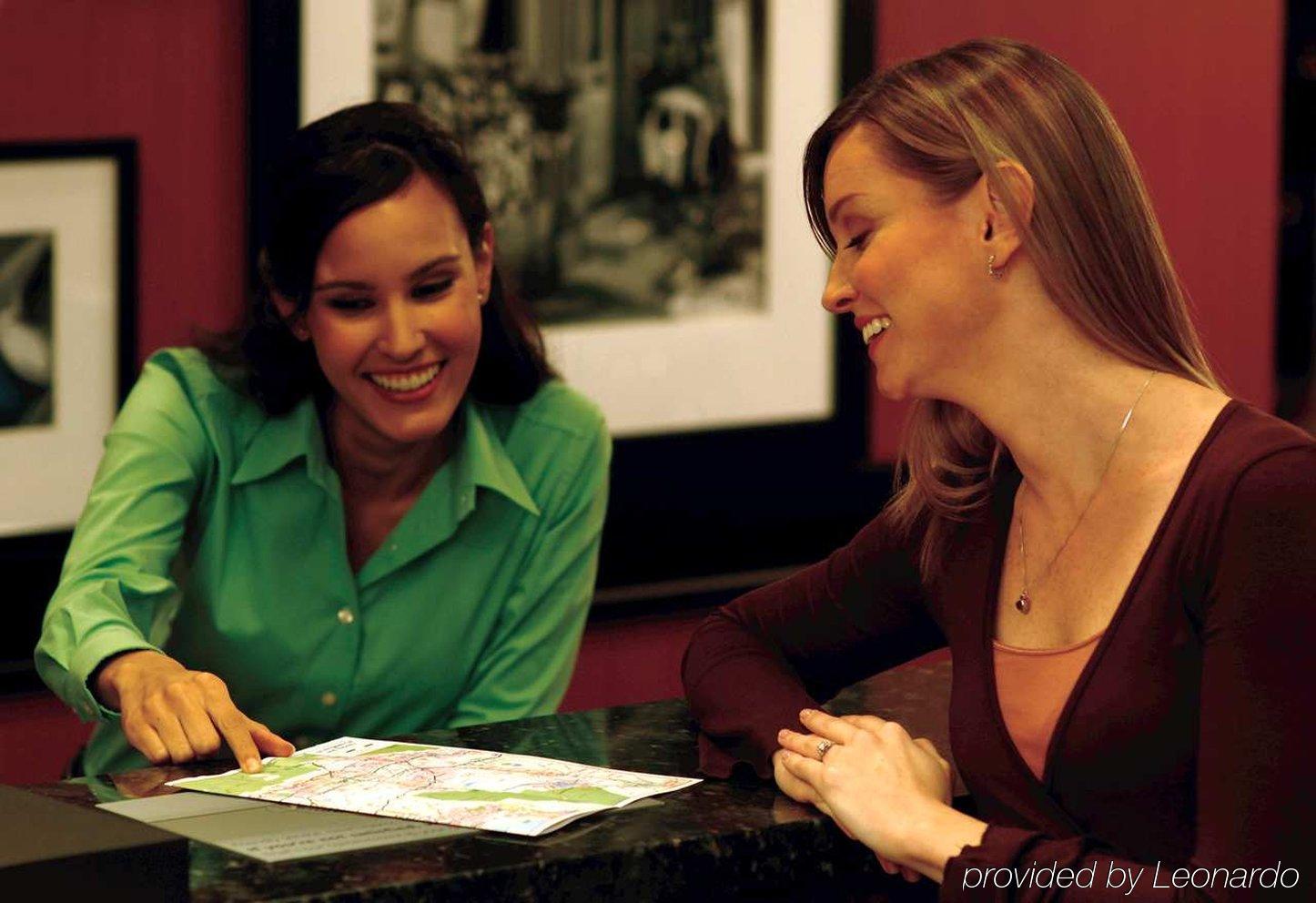 Hampton Inn And Suites Peru İç mekan fotoğraf